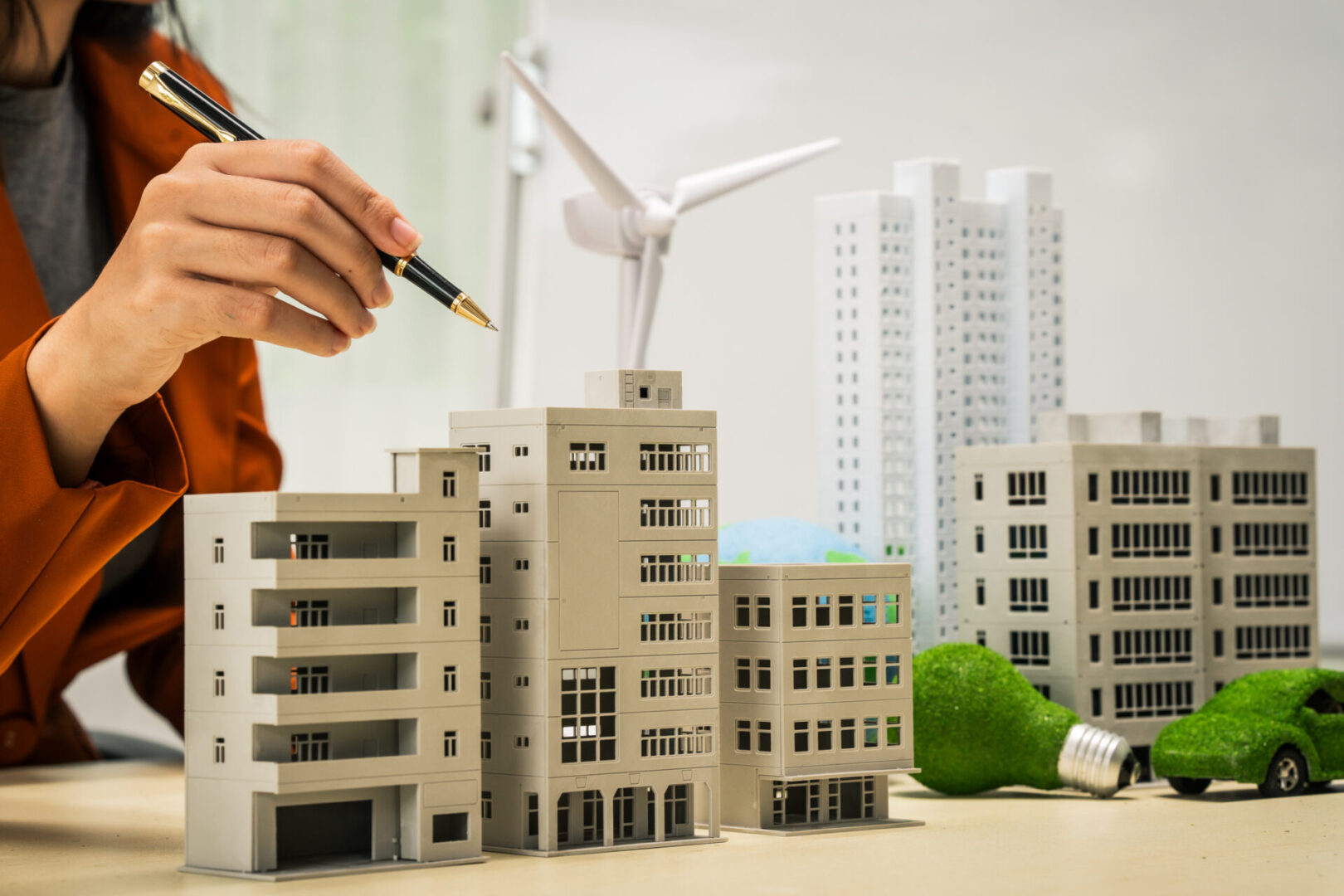 Model buildings and wind turbine setup